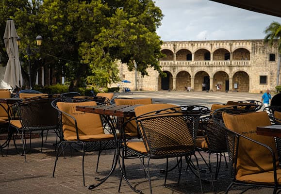 Pat'e Palo European Brasserie