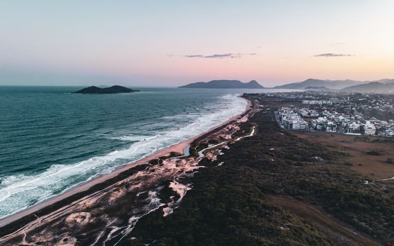 Florianópolis, Brésil quartier de vie nocturne adulte la nuit