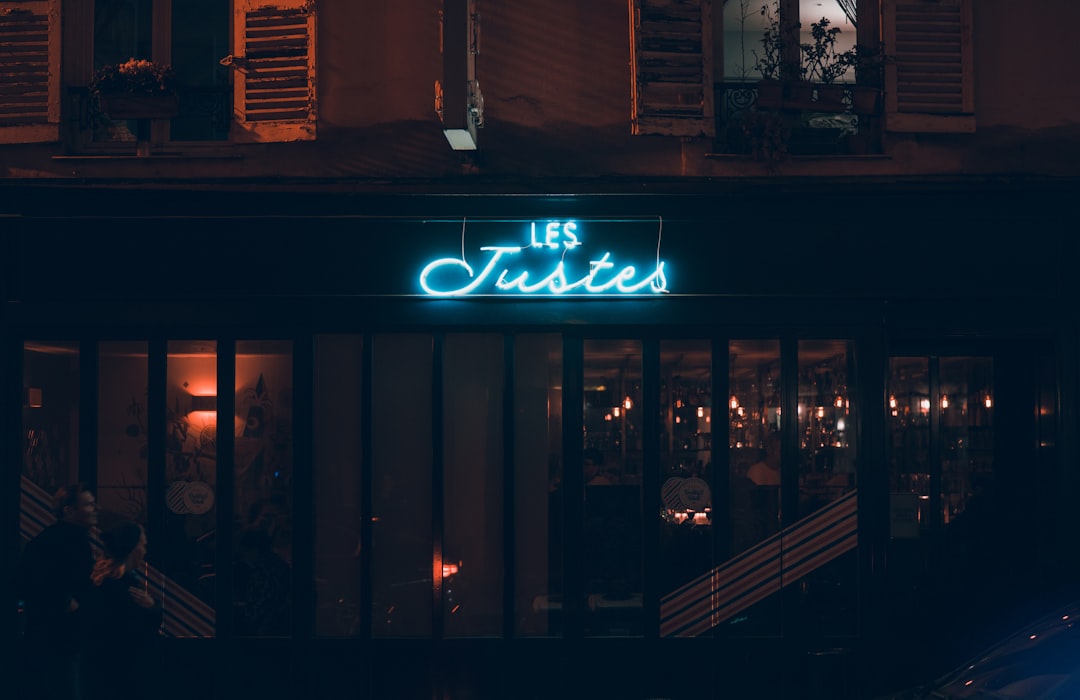 Paris nightlife guide