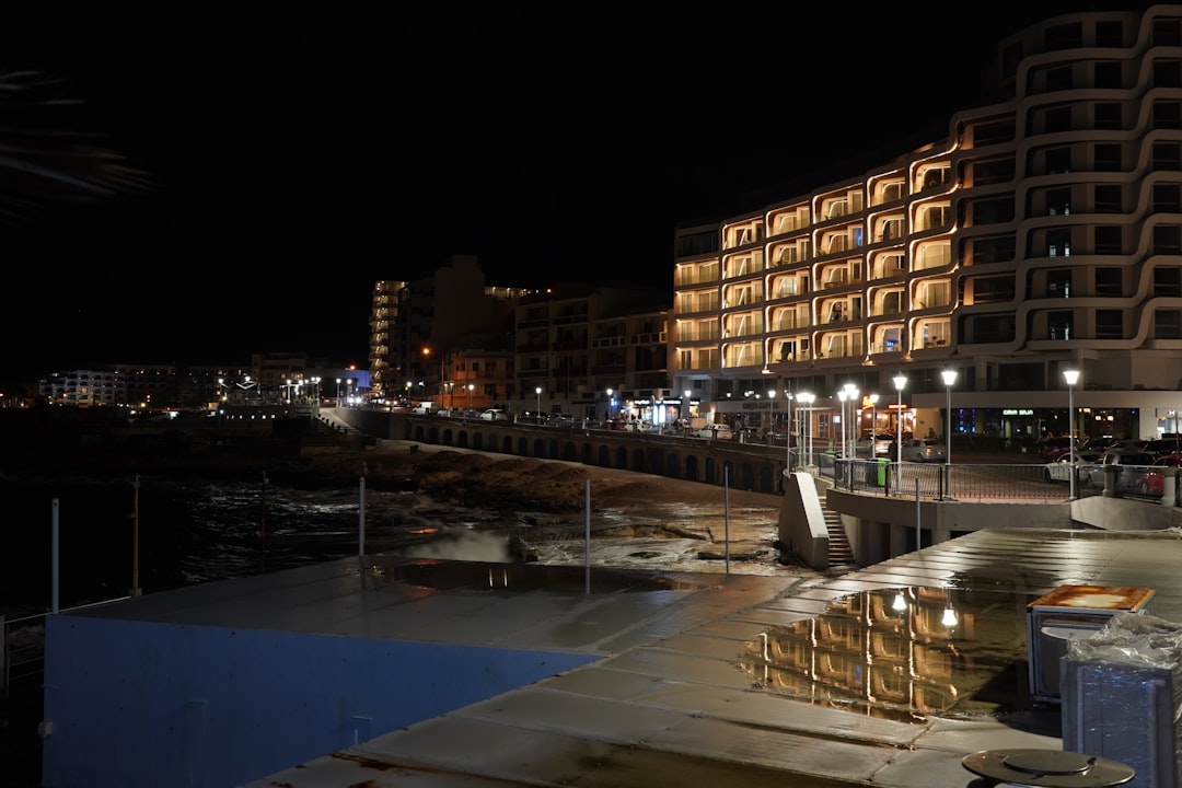 St. Julian's nightlife guide