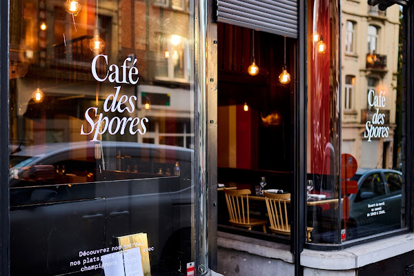 Cafe des Spores