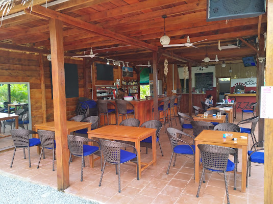Otres Market Bar