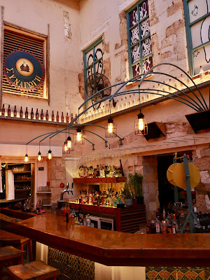 Sinagogi Cocktail Bar