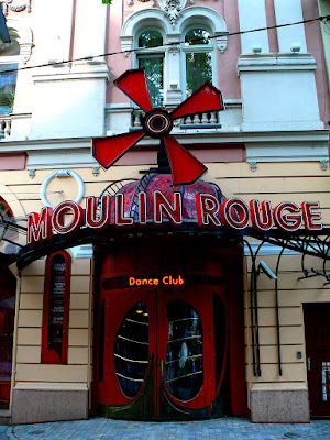 Moulin Rouge