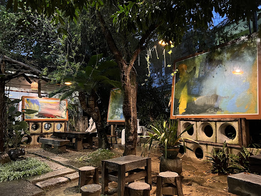 Hue Garden Cafe